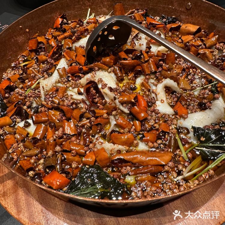 爱川菜的朋友聚餐记