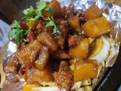 土豆烧肉-翁家大院(西美·五洲天地店)
