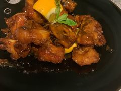 -穹六人间 people 6(岳阳路店)