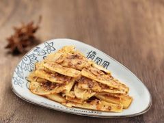 -俏凤凰(美林M·LIVE天地东座店)