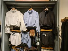 -Hollister(天环广场店)