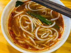 -勺子米线·云南传统小吃市集(四方街店)