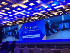 -上海龙之梦万丽酒店