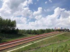 -北纬44度·金珠花海休闲农业旅游景区