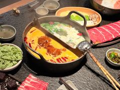 -三出山火锅(南京万象天地店)