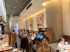 -荣家黄鱼面(前滩太古里店)