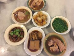 -黄亚细肉骨茶(仰光路店)