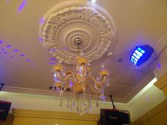 -悦宫量贩KTV(电子街店)