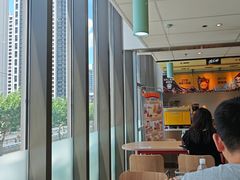 -麦当劳(普陀香溢花城店)