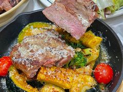 -西语·炭烧牛排(卓越中寰店)