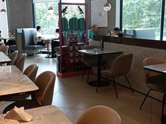 大堂-必胜客(阿诗玛店)