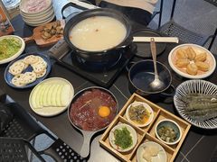 -牛牛和牛海鲜粥底火锅(长虹国际城店)