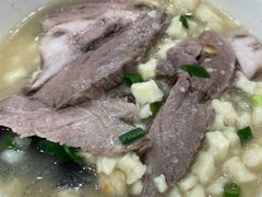 -刘信牛羊肉泡馍小炒(回民街店)