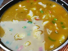 -有红鸡毛店·川菜(建设路店)