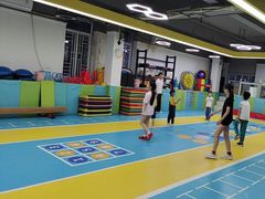-逗你运动体能训练中心(冠城店)