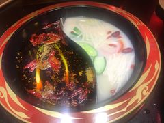 -在蜀里·一米肥牛老火锅(黄埔店)