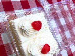 -红宝石·鲜奶小方·海派西点房(金杨店)