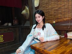 -屋有岛沉浸游戏旗舰店(中山公园店)