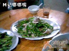 韭菜花炒鸡杂-马岗私房菜