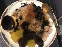 黑糖粉条冰-鲜芋仙(中华广场店)