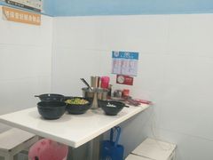 -一品郑记重庆牛肉米线馆(东泰路店)