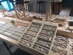 -Trend1881视光·蔡司视觉(领展广场店)