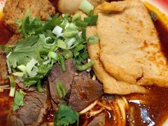 -刘二姐襄阳牛肉面(鸟巢店)