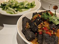 长沙特色臭豆腐-长湘居(数码大厦店)
