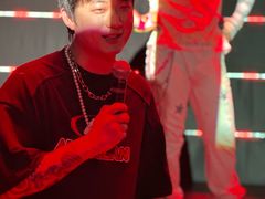 -瑞虹新天地月亮湾