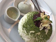 抹茶红豆牛奶雪冰-Cheevit Cheeva(Sirimangkalajarn)