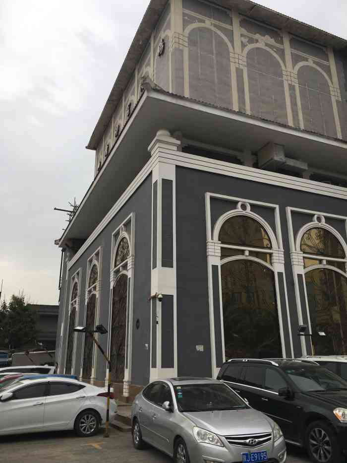 唐御宫皇家浴场-"好,不错哦,还可以的啦,就是该翻修了.