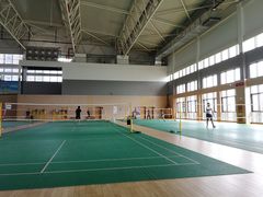 -莱茵体育生活馆