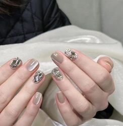 -LILY NAILS美甲美睫