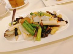 淮山银杏炒幼芦笋-利苑酒家(合景国际金融广场店)
