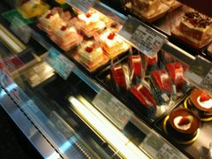 -Caidie Bakery采蝶轩(人民东路店)