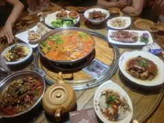 -亮欢寨酸汤鱼(沙冲路店)
