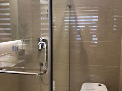 -兴芮温泉度假区