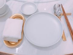 餐具摆设-喜鼎海胆水饺(平安金融中心店)