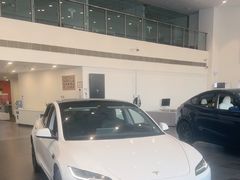 -TESLA 特斯拉(北京南四环中路特斯拉中心)