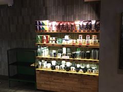 零售区-星巴克(广州动漫星城东区店)