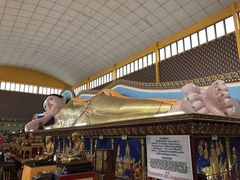-槟城泰国卧佛寺