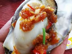 生蚝-1910老鲁味海鲜·戳子肉·青岛菜(金沙滩店)