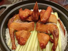 香茅乳鸽-白天鹅宾馆-玉堂春暖餐厅