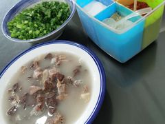 -何记羊汤馆(丽水佳源店)