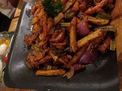 -炭舍干锅·烤鱼(扬名广场店)