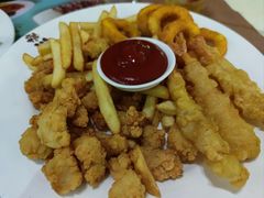 -意卡菲·欢乐聚会餐厅(华侨店)