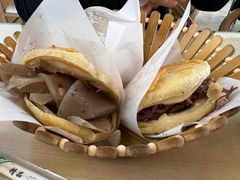 -闫家驴肉老店(华电一校店)