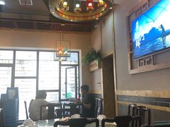 -老梅园大虾城(八一桥店)