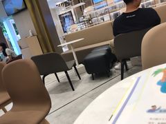 大堂-奈雪的茶(华侨城创意园店)
