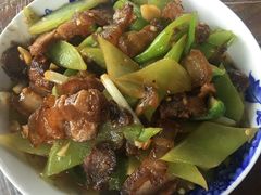 -老根农家饭店